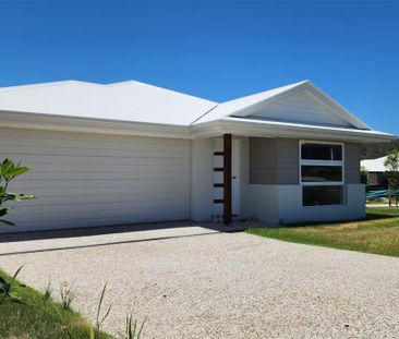 Brand New Lovely and comfortable Family Home - Photo 3