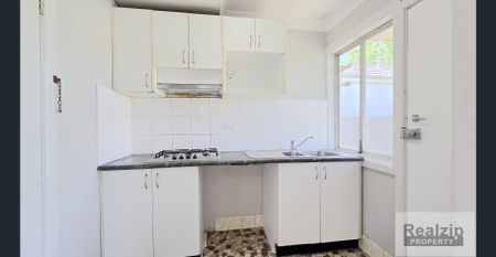 Large and Affordable Family Home - Photo 2