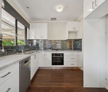 Modern Comfort & Character Charm in Ferndale – 3-Bedroom Home with ... - Photo 6