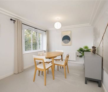 A stunning three bedroom apartment situated in one of Yorks most po... - Photo 6