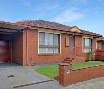 2/27 Mount Street, Preston VIC 3072 - Photo 5