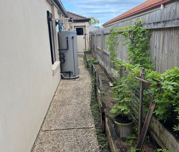 Sippy Downs - Photo 4