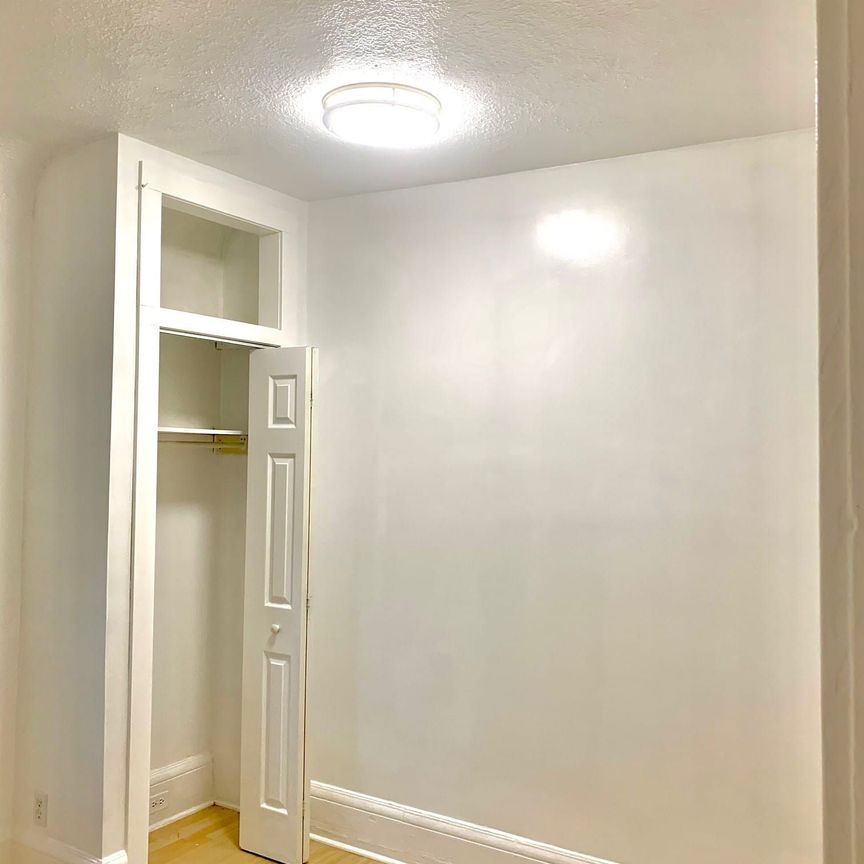 For Lease - 176 Grace Street Unit# 1, Toronto, Ontario - Photo 1