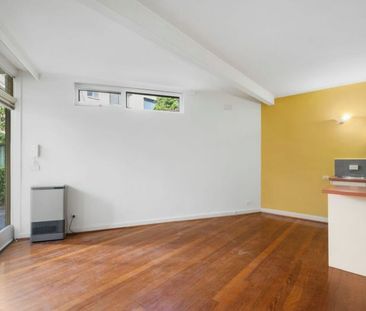 One Bedroom with Townhouse Layout - Photo 1