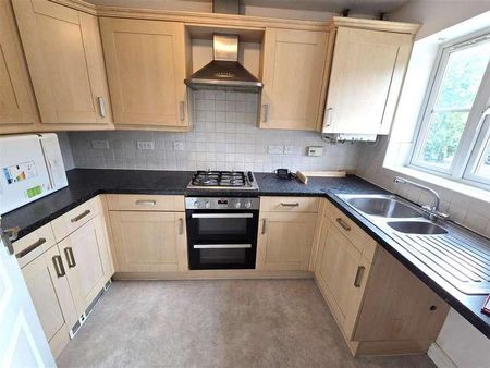 Kelsey Avenue, New Ollerton, Newark, NG22 - Photo 4