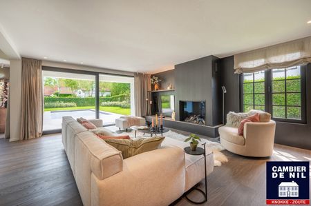 Ruime, volledig gerenoveerde villa aan de rand van het Zoute - Photo 5