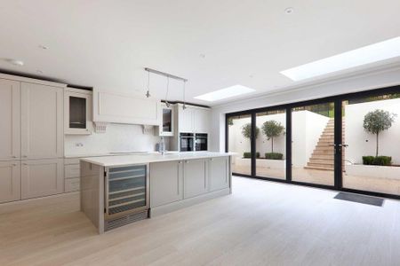 5 bedroom detached house to rent - Photo 5