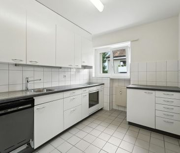 RUHIGE 2-ZIMMERWOHNUNG IN BEVORZUGTER LAGE VON RIEHEN - Photo 4