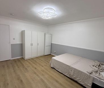 Room in a Shared Flat, Suffolk Road, N15 - Photo 4