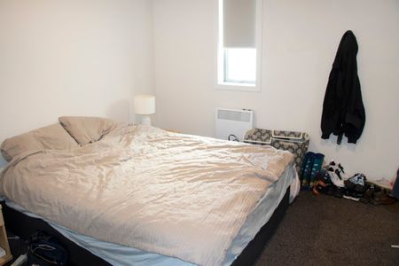 Stylish & Cosy CBD Apartment - Photo 2