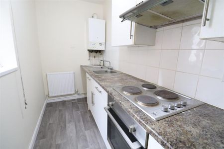 1 bedroom flat to rent - Photo 5