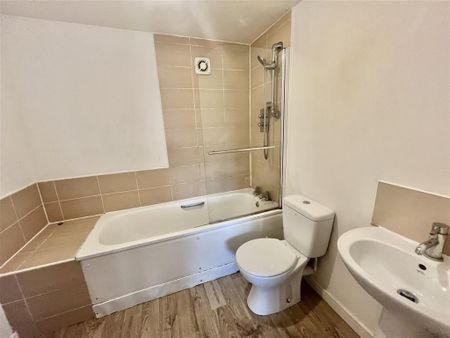1 bedroom flat to rent - Photo 4
