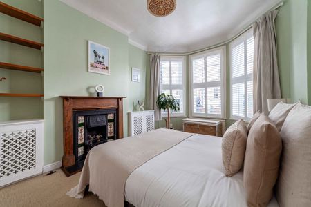 Umfreville Road - Photo 3