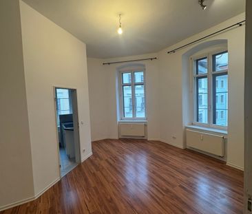 geräumige 3- RWE mit Balkon in der Görlitzer Altstadt ! - Photo 1