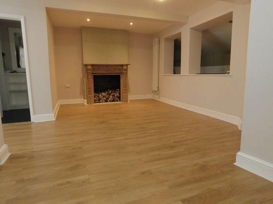 4 bedroom house to rent - Photo 1