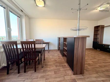 Pronájem částečně zařízeného bytu 3+1 + 2x lodžie, ul. Sídliště, Hrušovany u Brna, CP 82 m - Fotografie 5