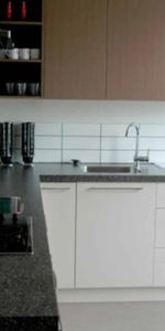 Modern Furnished Studio Room - Photo 4