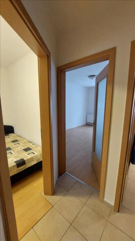 Kiadó felújított lakás - Pécs - Fotó 3