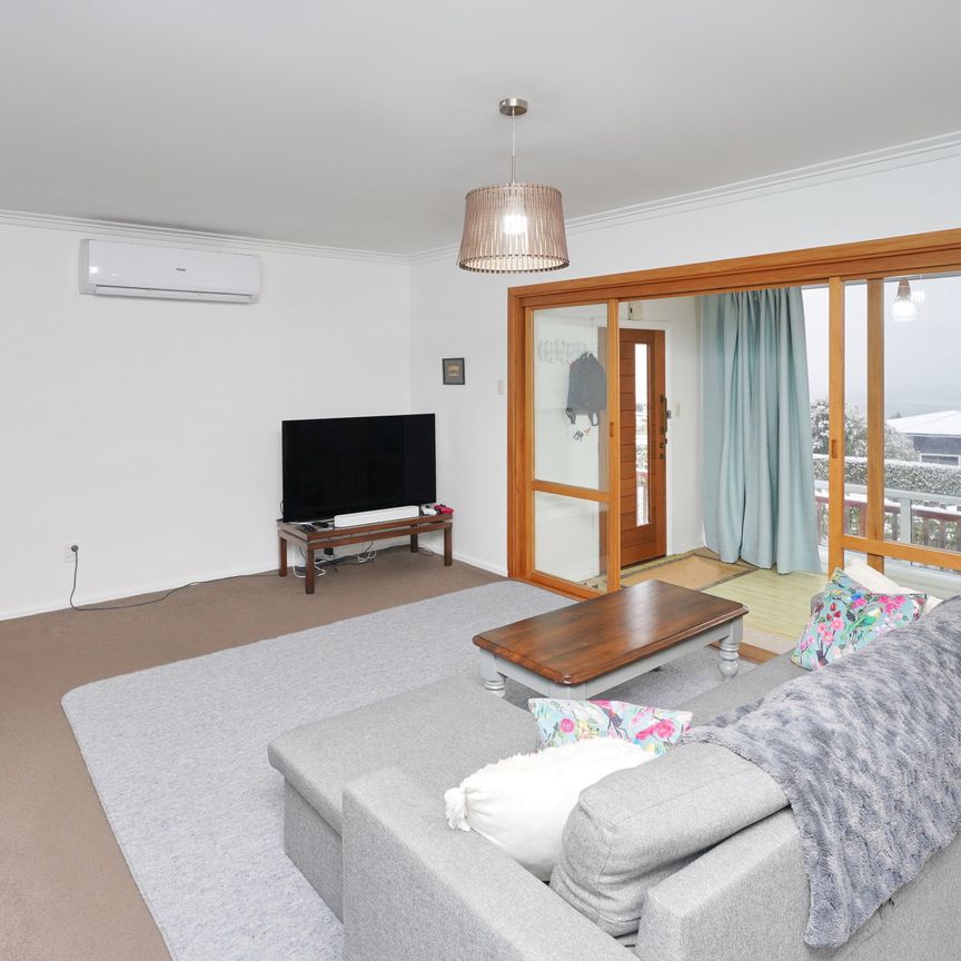 Views, Views and More Views! - Photo 1