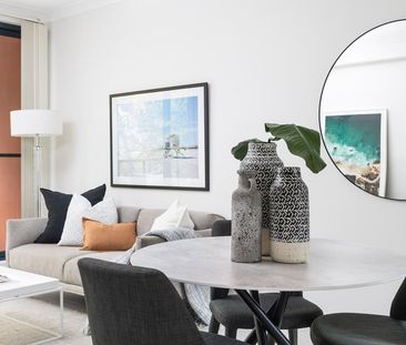 Furnished Modern Apartment Offering Space, Light & Unmatched Conven... - Photo 1