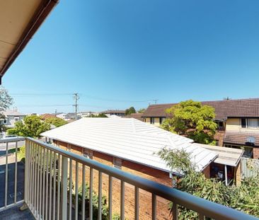 10/15 Ranclaud Street, Merewether NSW 2291 - Photo 3