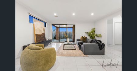 Spacious Family Living in Prime Mickleham Location - Photo 5