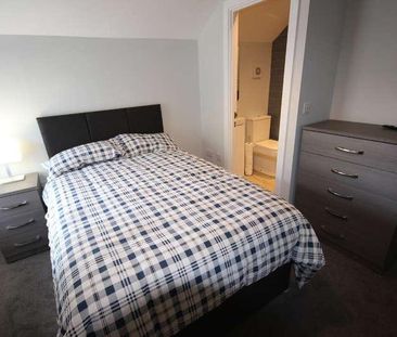 Wyggeston Street, Burton Upon Trent, DE13 - Photo 2