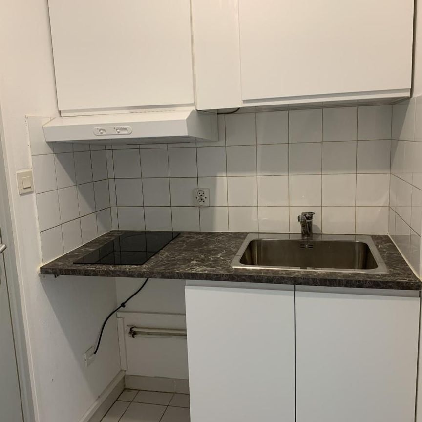 Location Appartement 1 pièce 16m² MONTPELLIER 34000 - Photo 1