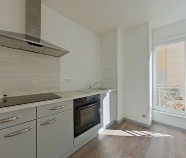 Location Appartement 3 pièces 57m² POITIERS 86000 - Photo 3