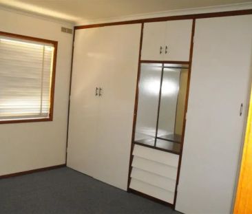 Quiet Comfort, Prime Location - Photo 2