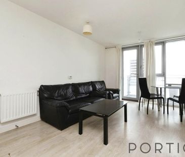 2 bedroom flat to rent - Photo 1