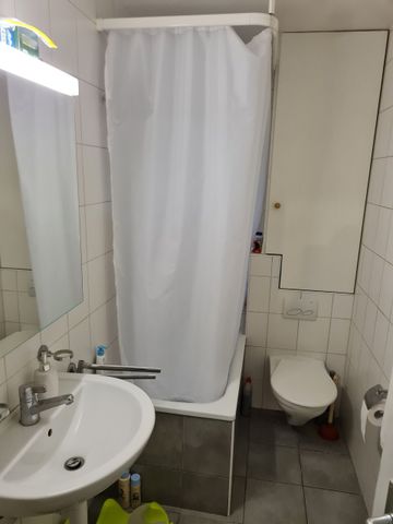 Prébarreau 3 – 3,5 p – spacious- city center - Foto 2