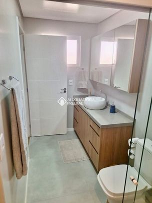 Casa com 3 quartos e 180m² para alugar em Ribeirão da Ilha, Florianópolis. - Photo 1