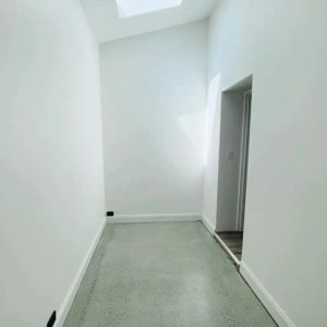 Studio Apartment in the Heart of Gladesville - Photo 2