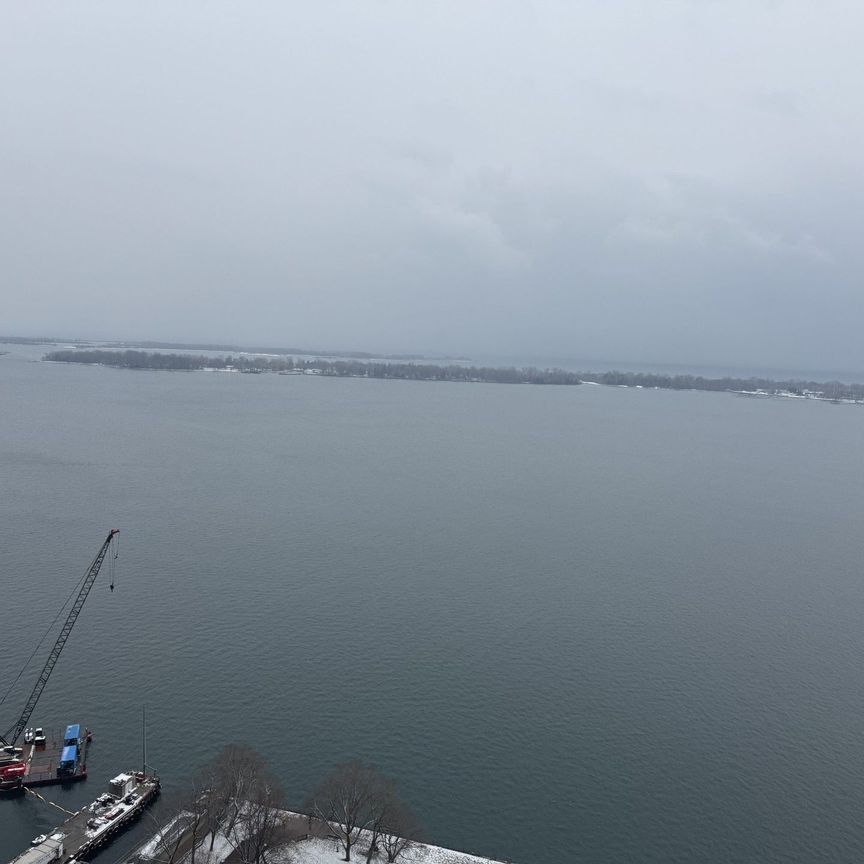 For Lease - 33 HARBOUR Square Unit# 3221, Toronto, Ontario - Photo 1