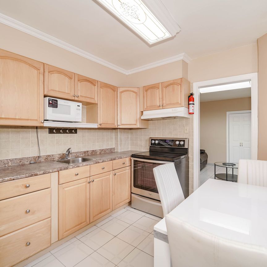 For Lease - 1378 Danforth Avenue Unit# 2, Toronto, Ontario - Photo 1