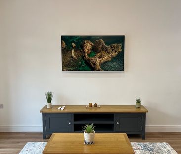 2 Bed Detached House, Clough Road, S1 - Photo 6