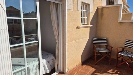 Townhouse for Rent in Residencial Baños de Europa – Torrevieja - Photo 2