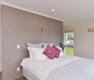 31 McEwen Crescent, Riverstone Terraces - Photo 6