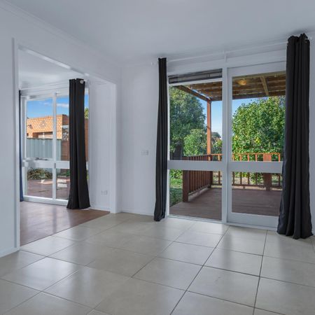 Rustic Elegance and Modern Comfort - Photo 2