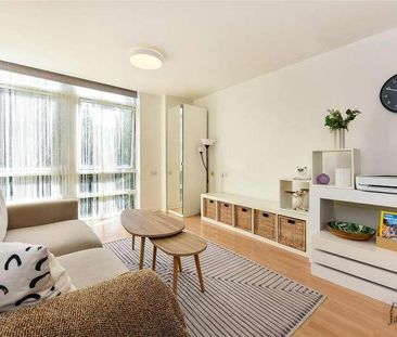 Cassilis Road, London, E14 - Photo 3
