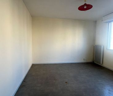 T1 avec balcon – Proche INSPE – Lycées Castel et St Joseph -DIJON - Photo 1