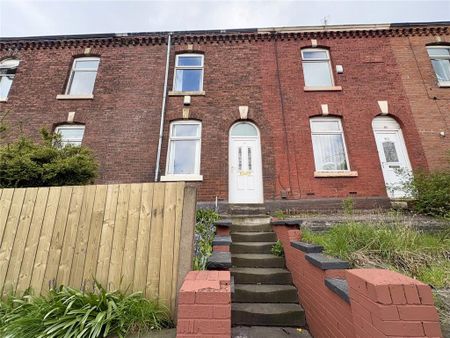 2 bedroom terraced house to rent - Photo 4