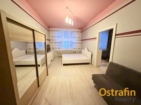 Pronájem bytu 2+1 v samotném centru Ostravy - Photo 2