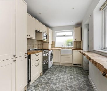 2 bedroom terraced house to rent - Photo 5