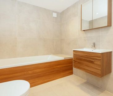 2 bedroom flat to rent - Photo 6