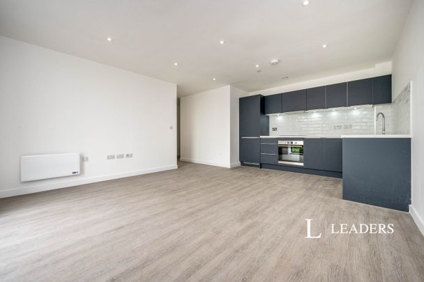 2 bedroom apartment to rent Buckingham Court, 400 Silbury Boulevard, Milton Keynes, MK9 - Photo 1