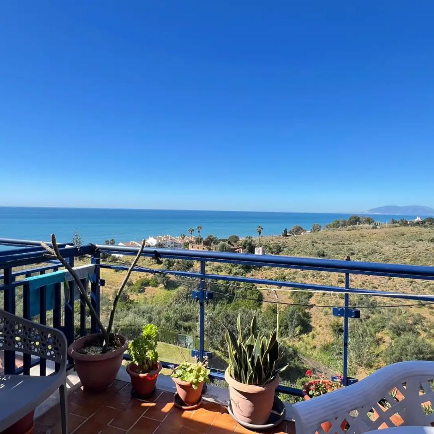 Piso de alquiler en Calle Paraiso del Sol, Benajarafe - Foto 1