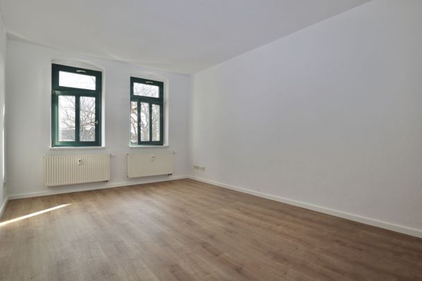 Altendorf • 2-Raum Wohnung • Einbauküche • Stellplatz • Chemnitz • cooler Grundriss • jetzt Mieten - Photo 1