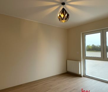 Nowiutki, w atrakcyjnej lokalizacji - Фото 1